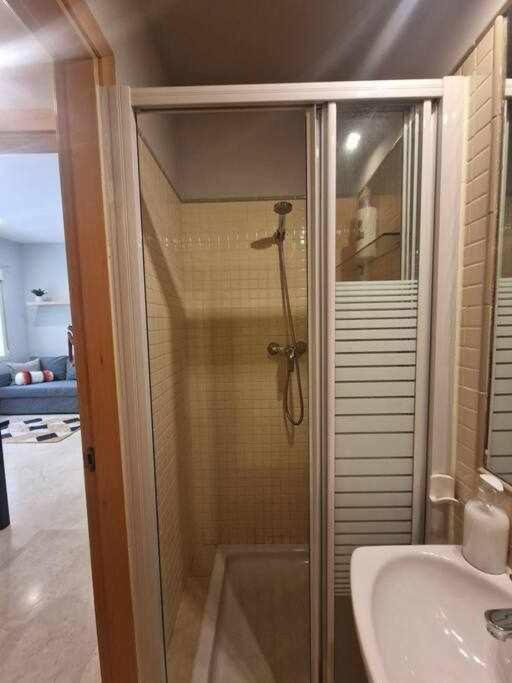 סביליה Isg Apartments Estudio En La Alameda מראה חיצוני תמונה