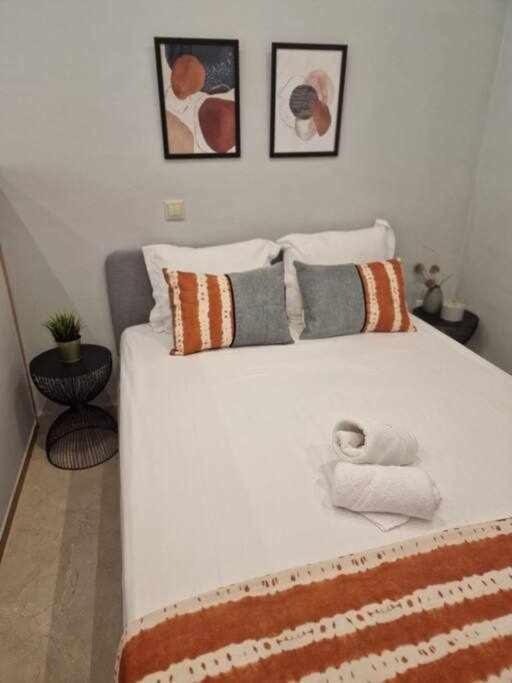 סביליה Isg Apartments Estudio En La Alameda מראה חיצוני תמונה